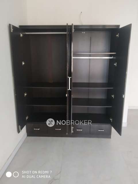 3 BHK Flat In Victoria Towers For Sale  In Kazhipattur