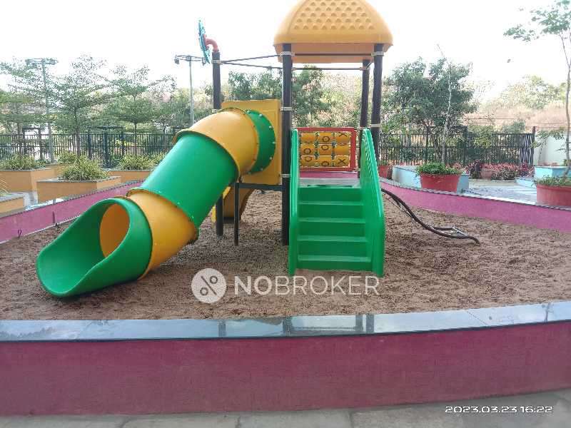 3 BHK Flat In May Flower Platinum For Sale  In Mallapur