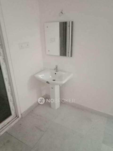 3 BHK Flat In Sankalp Apartment For Sale  In Tellapur