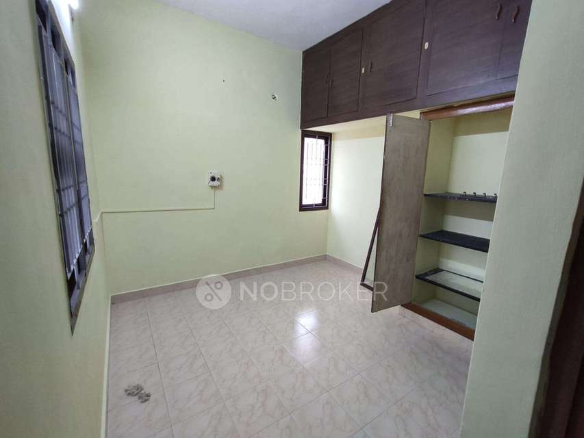 2 BHK House for Rent  In Vicky J Home Location