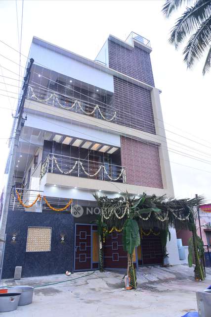 4+ BHK House For Sale  In Kadabagere