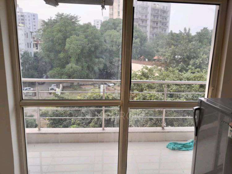 1 BHK House for Rent  In Sector 43