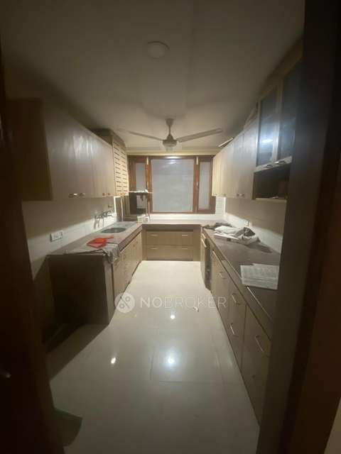 4 BHK Flat For Sale  In Ramesh Nagar