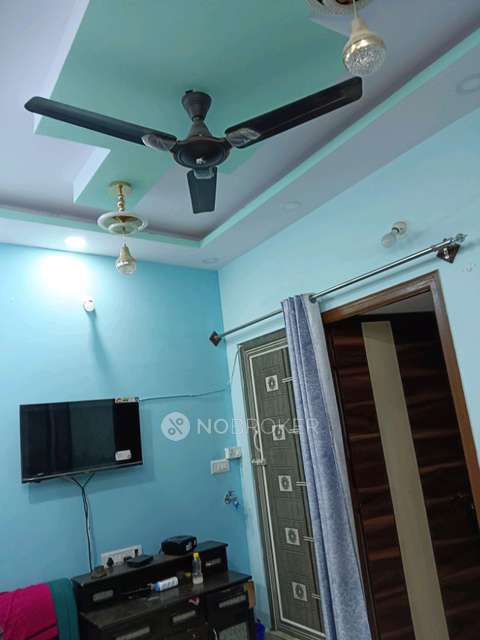 1 BHK Flat For Sale  In Kadugondanahalli