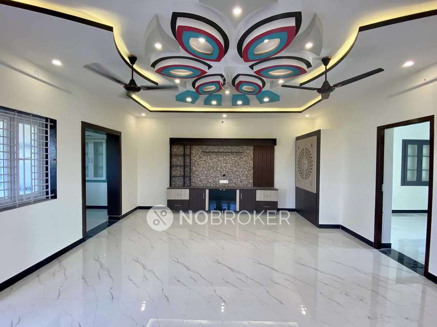 2 BHK Flat In Brics Constructions For Sale  In Vadapalani