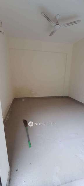 Shop in  Phursungi, Pune for sale 