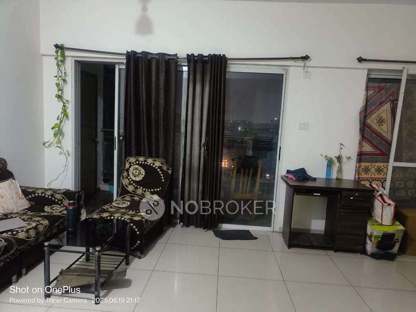 Single Room for Female In 2 BHK  In Tcg The Crown Greens Phase 2 In Hinjawadi