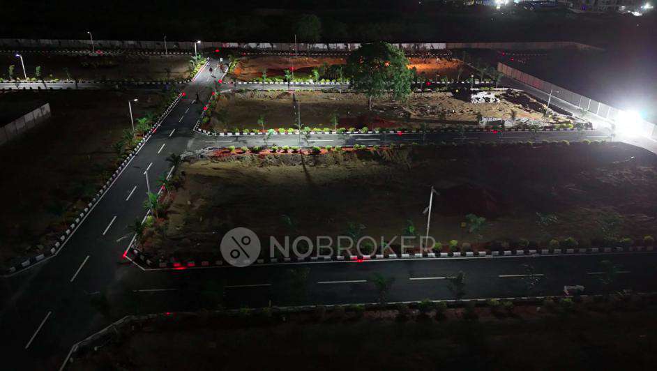 Plot For Sale  In G Square Meadows In Perumbakkam