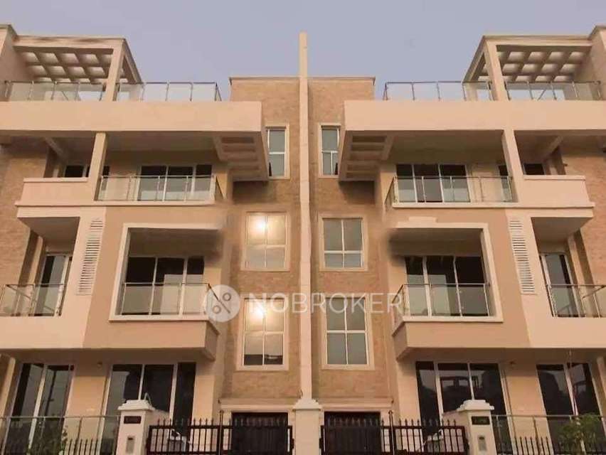 4 BHK Flat In Ansal Esencia  For Sale  In Sector 67