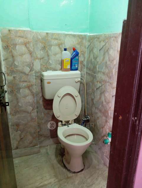 1 BHK Flat In Standalone Building  For Sale  In Palam Colony