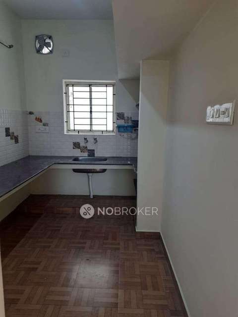 2 BHK Flat In Repute Owe For Sale  In Annanur