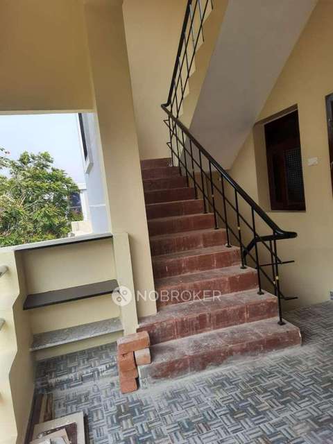 2 BHK House For Sale  In Ayanambakkam