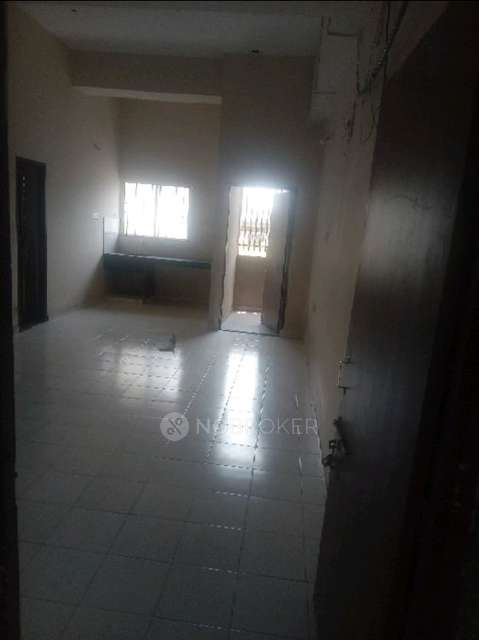1 RK Flat In For Home Or Office In Hirabaug Business Center 9822h 367322 In Slum Redevelopment Scheme, No For Single Ladies for Rent  In Hirabaug Business Center