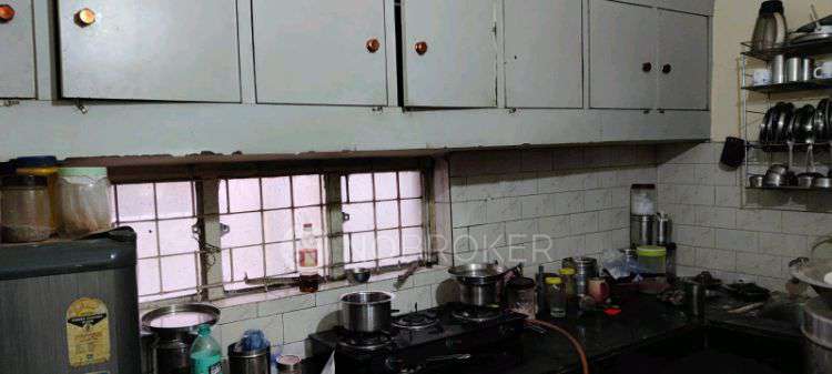 2 BHK Flat In Una Enclave for Rent  In Mayur Vihar 1,delhi