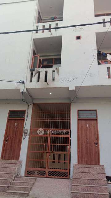 Godown/Warehouse in Surajpur, Greater Noida for Rent 