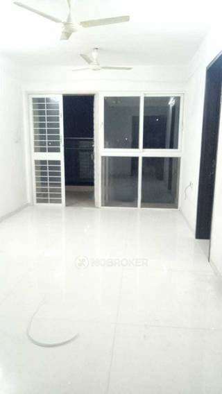 3 BHK Flat In Empire Square, Pimpri-chinchwad For Sale  In Pimpri-chinchwad