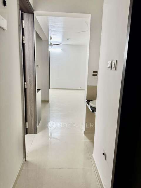 3 BHK Flat In Empire Square, Pimpri-chinchwad For Sale  In Pimpri-chinchwad