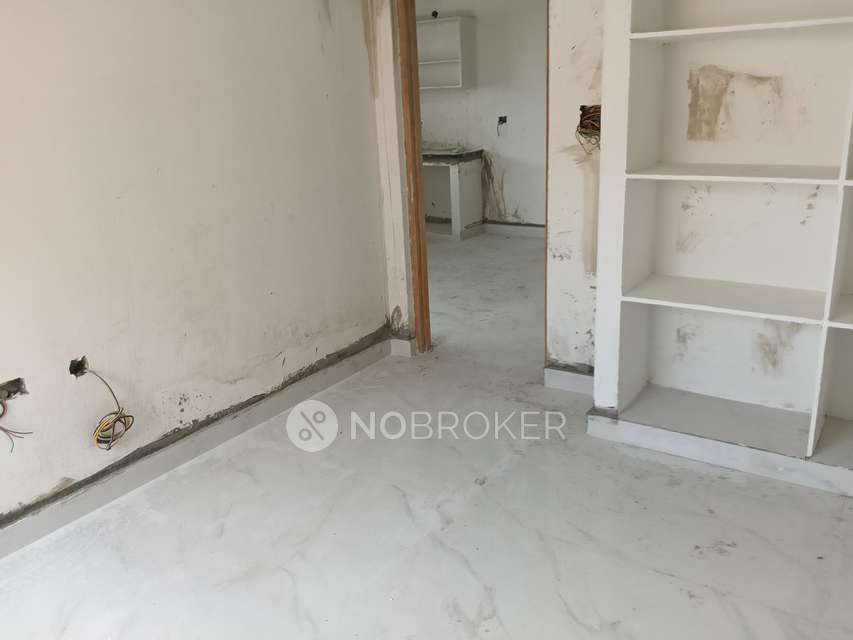 3 BHK Flat In R K Construction For Sale  In Borabanda