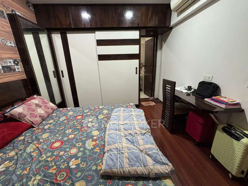 2 BHK Flat In Amanora Neo Towers for Rent  In Amanora Neo Towers