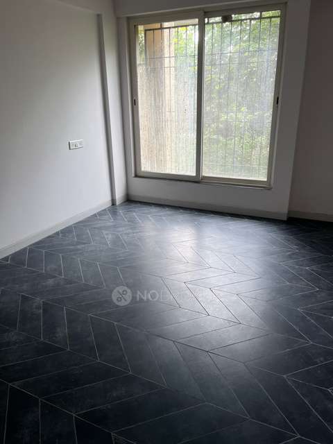 3 BHK Flat For Sale  In Aundh Road