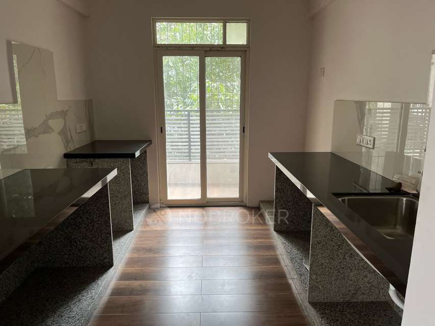 3 BHK Flat For Sale  In Aundh Road