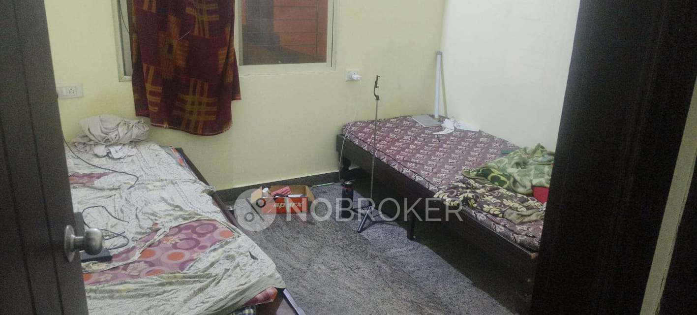 Shared Room for Male In 1 BHK  In Sai Indraprastha Apartmennt In Thanisandra