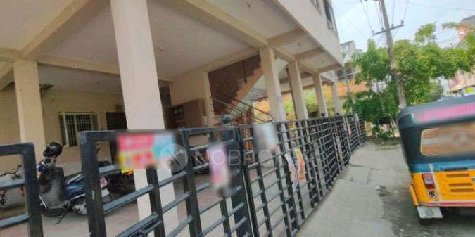 2 BHK Flat In Diamond Castle Apartment, Manikandapuram For Sale  In Manikandapuram, Thirumullaivoyal