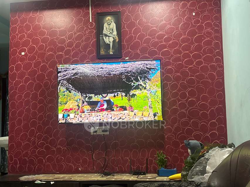 Single Room for Male In 2 BHK In Sk Residency Thumkunta In Hakimpet