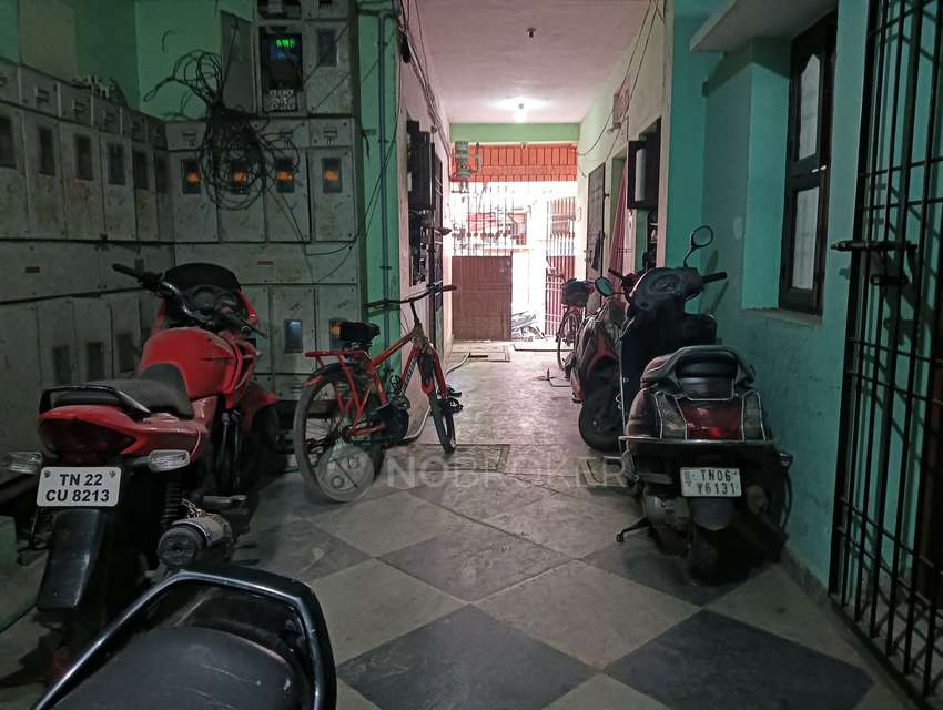 2 BHK Flat In Star Residency For Sale  In Egmore