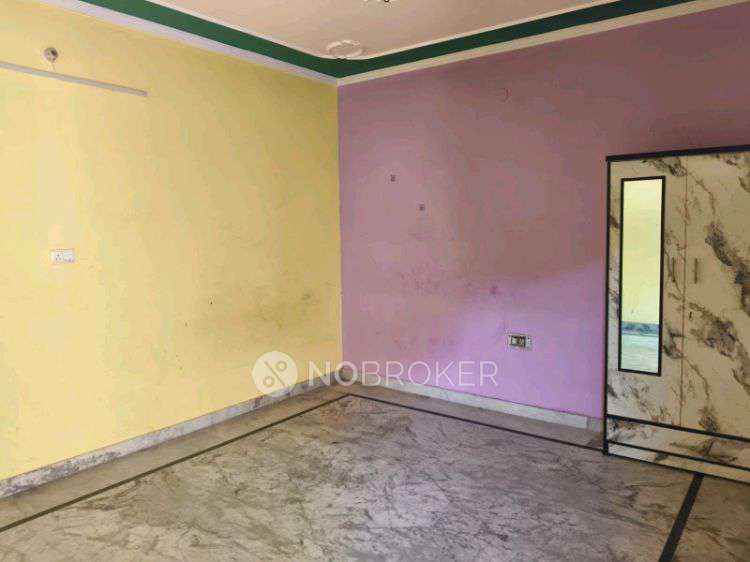 2 BHK House for Rent  In Basai, Sector 9b