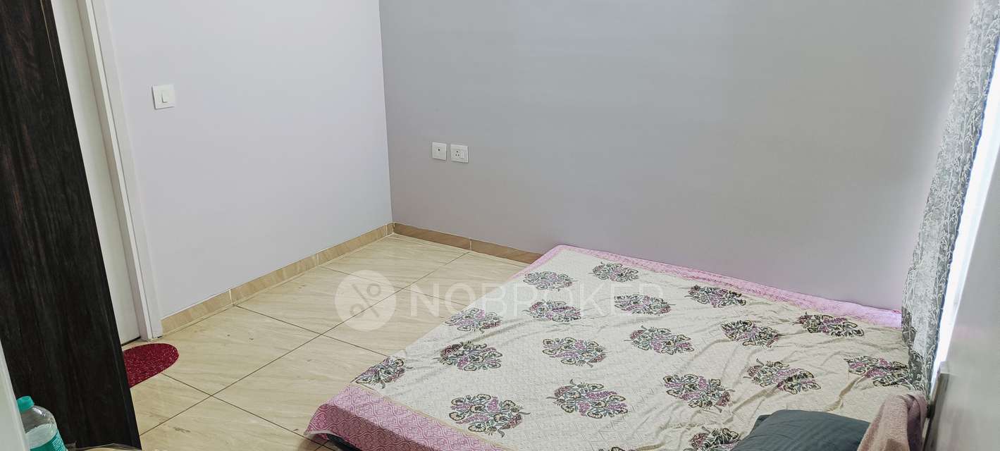 Single Room for Male In 3 BHK  In Gaur Atulyam In Omicron I