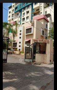 Shared Room for Female In 1 RK In Apartment In Rambaug Colony, Kothrud