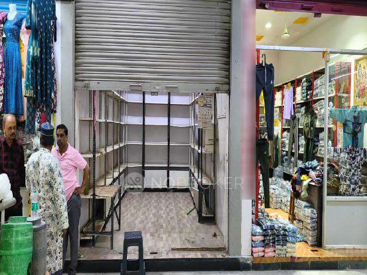 Shop in Pathar Gatti, Hyderabad for sale 