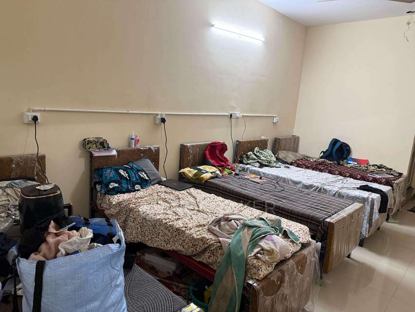 PG for Girls in Kasturi Nagar