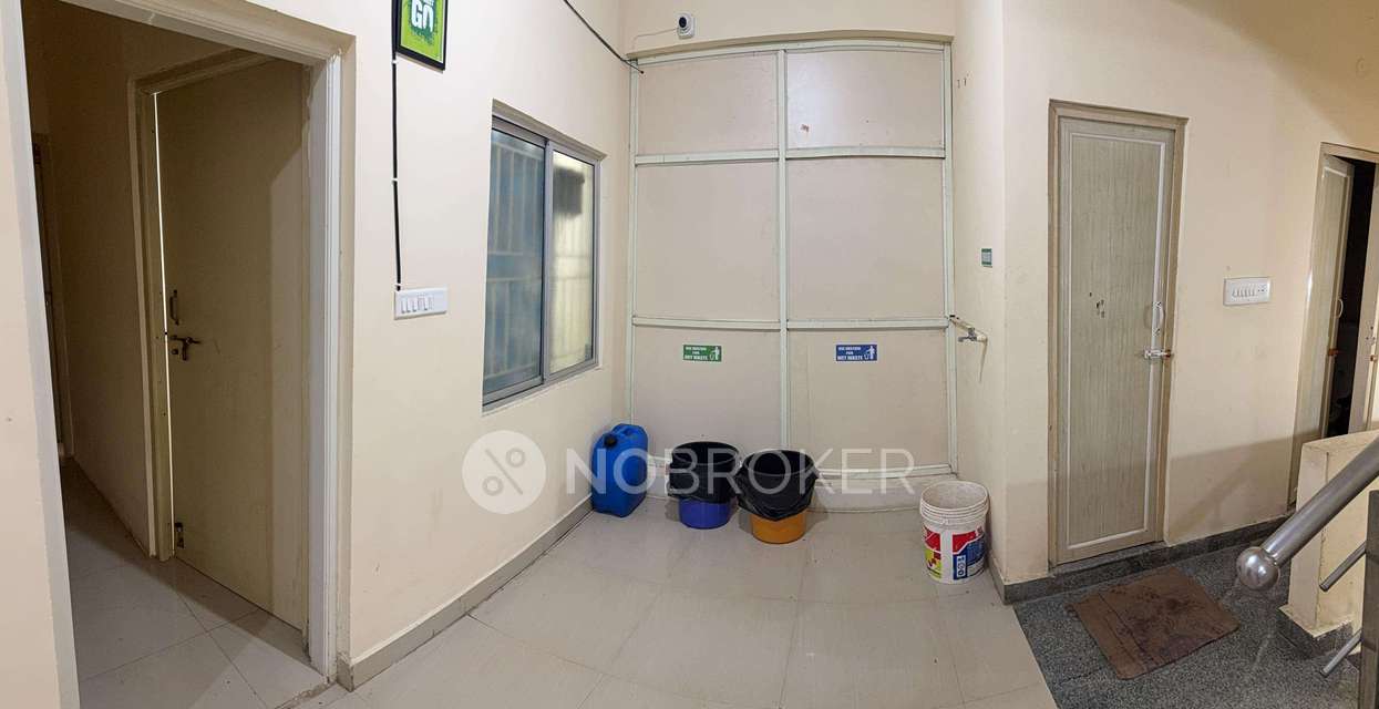 PG for Girls in Kasturi Nagar