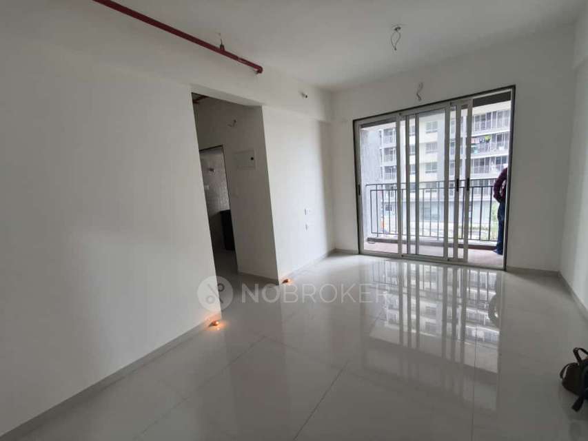 1 BHK Flat In Crosstown Ii C Wing For Sale  In Ulhasnagar