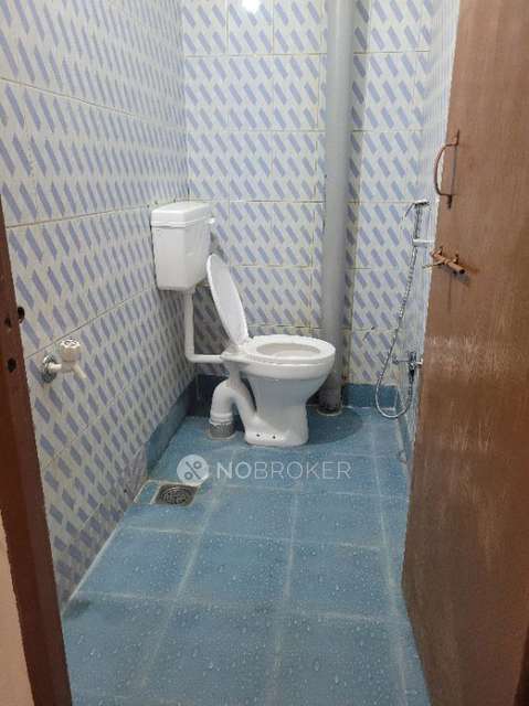 1 RK Flat In Ganesh Bulding for Rent  In Kalepadal, Shiv Nagar, Hadapsar