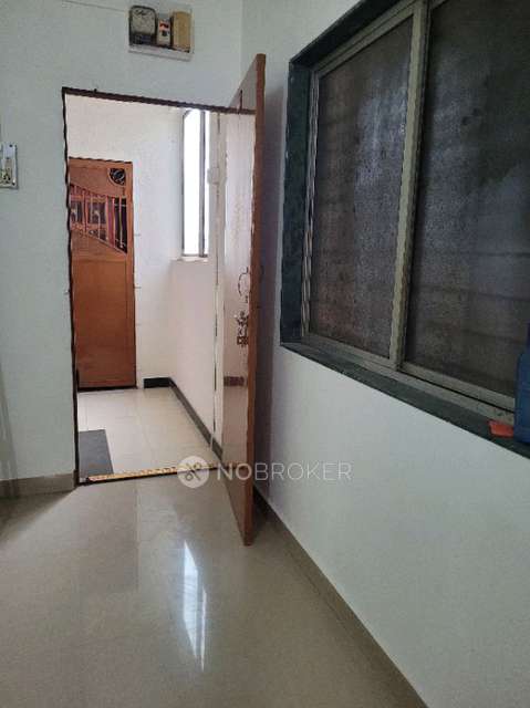 1 RK Flat In Ganesh Bulding for Rent  In Kalepadal, Shiv Nagar, Hadapsar