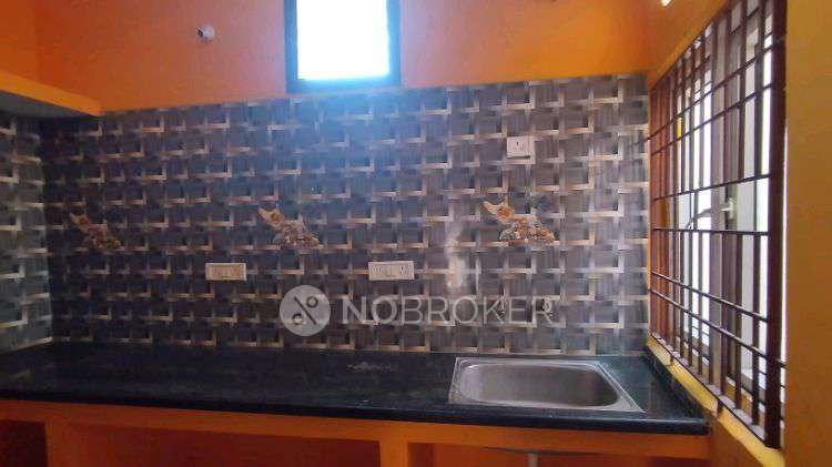 1 BHK Flat In Sathiya Illam for Rent  In Neelankarai