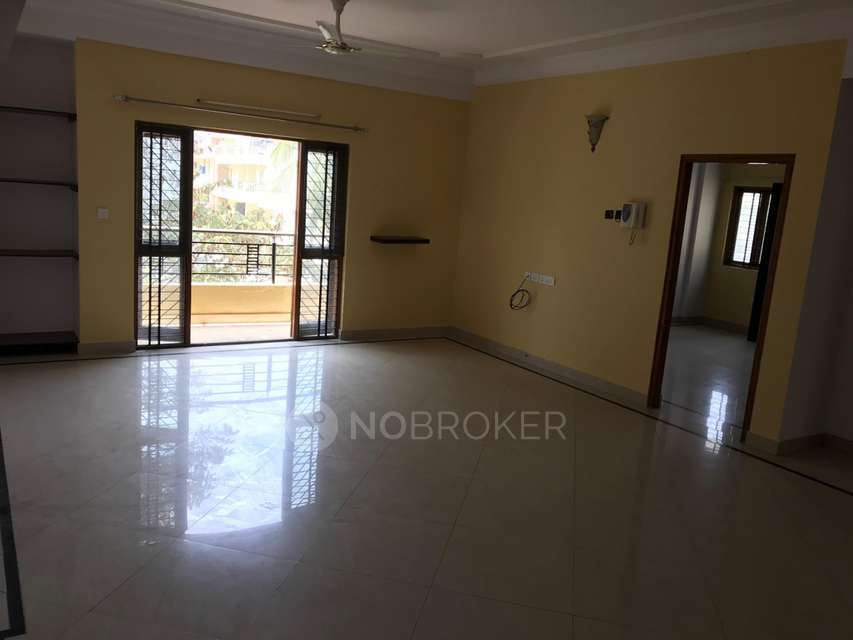 3 BHK Flat In Yashila Apartment For Sale  In Koramangala