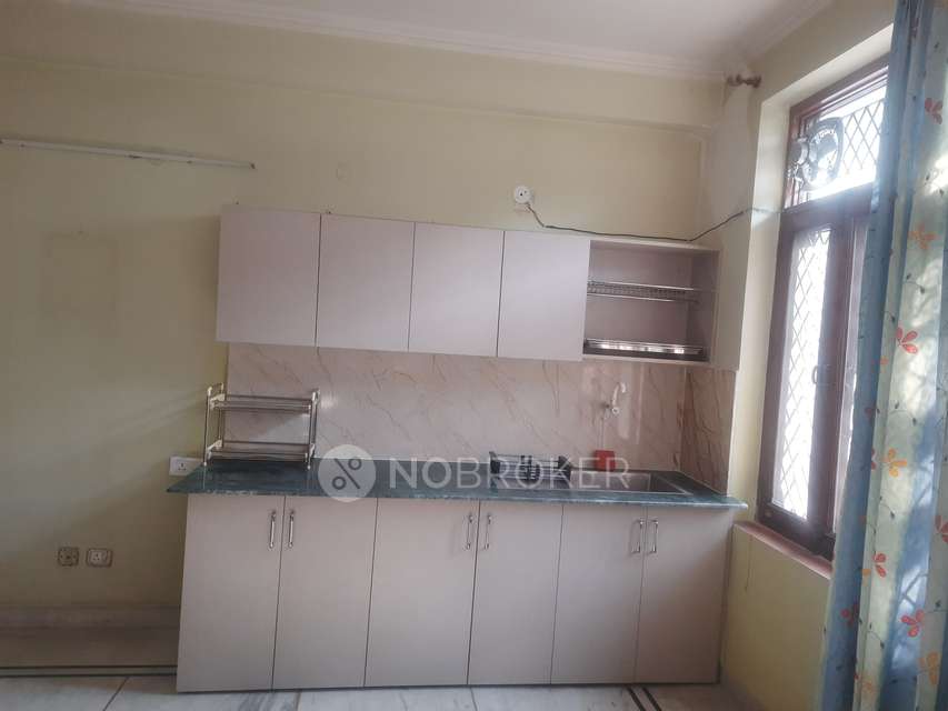 2 BHK House for Rent  In Sector 49