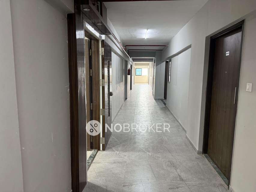 1 BHK Flat In Mankameshwar Co Operative Housing Society Ltd. For Sale  In Kandivali East