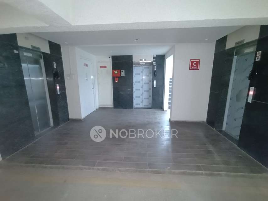 2 BHK Flat In Kohinoor Viva City For Sale  In Dhanori