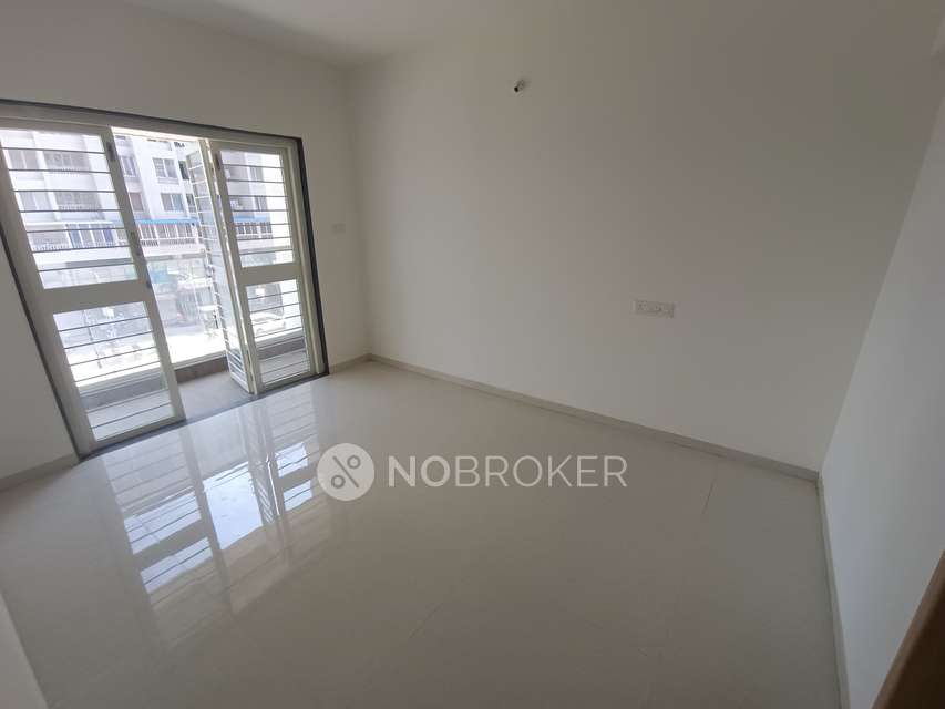 2 BHK Flat In Kohinoor Viva City For Sale  In Dhanori