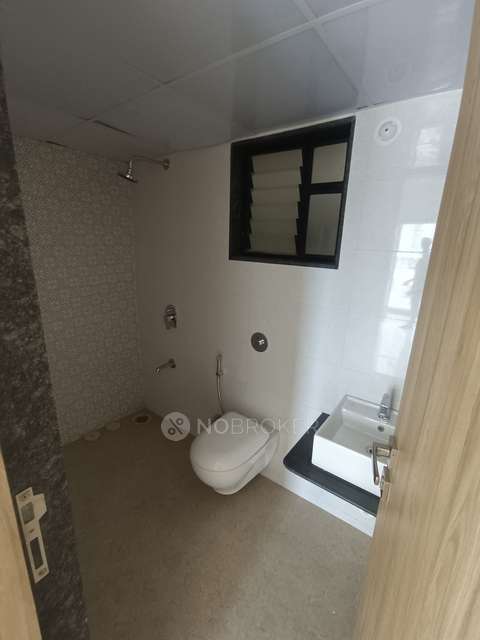 2 BHK Flat In Kohinoor Viva City For Sale  In Dhanori