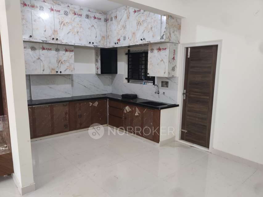 3 BHK Flat In Mahaadeva My Fortune Appartment  for Rent  In Electronic City