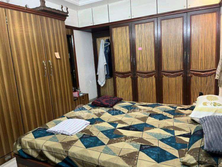 2 BHK Flat In Bhawani Tower for Rent  In Andheri East