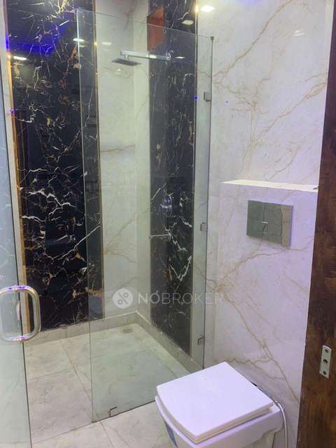 3 BHK Flat In Standalone Building  For Sale  In Uttam Nagar