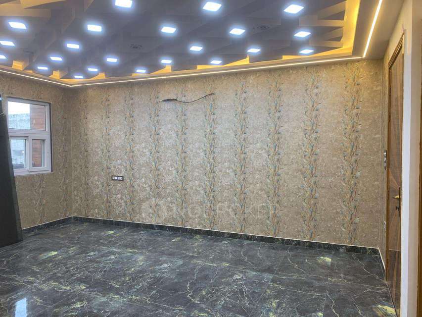 3 BHK Flat In Standalone Building  For Sale  In Uttam Nagar