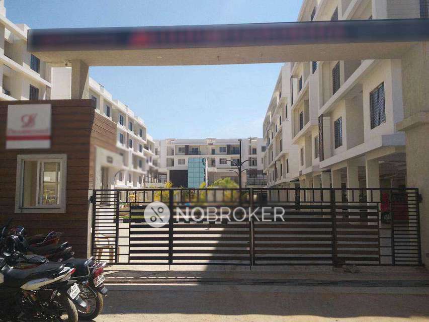2 BHK Flat In Dhammanagi Lilium Gardenia For Sale  In Rk Hegde Nagar
